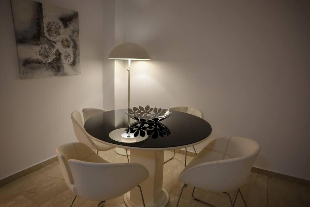 Cozy 2 Bdr Nicosia City Free Parking Wifi Εξωτερικό φωτογραφία